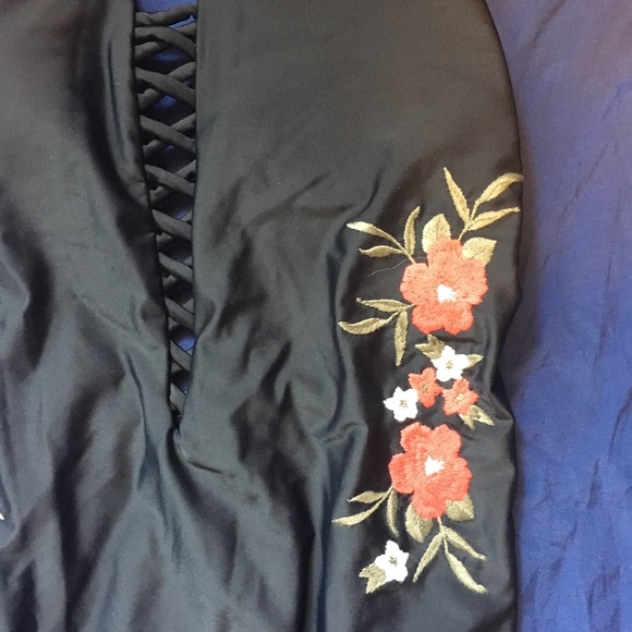 Hollister One Piece Swimsuit - Picture 2 of 6